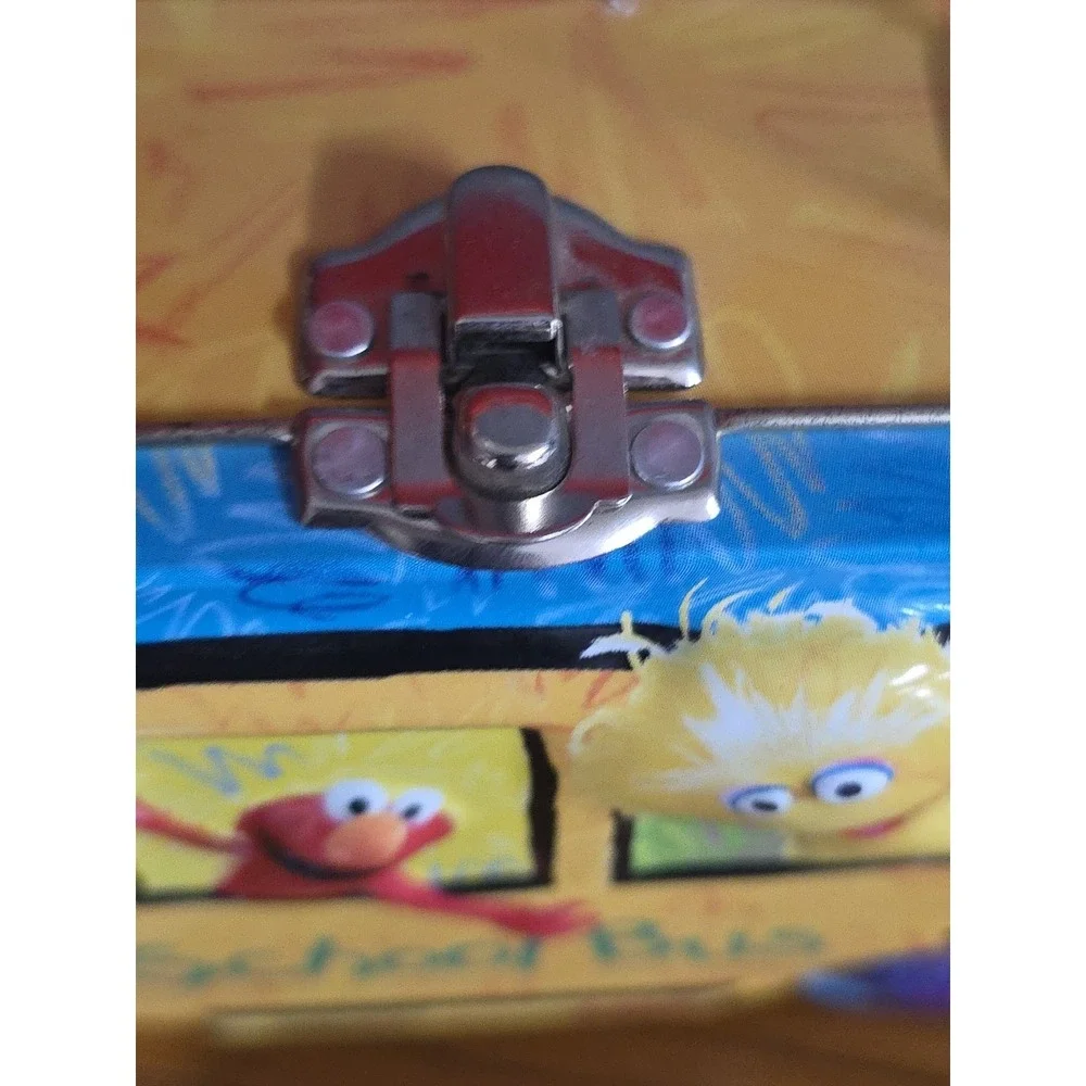 2005 Sesame Street Workshop School Bus‎ Shaped Metal Tin Lunch Box Small